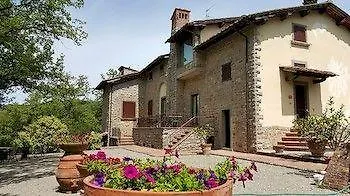 Le Selvole 2* Radda in Chianti
